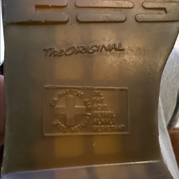 Sold Doc Dr Martens 8065 Mary Janes Black | Size US 9 / EU 41 / UK 7 - Picture 7 of 13